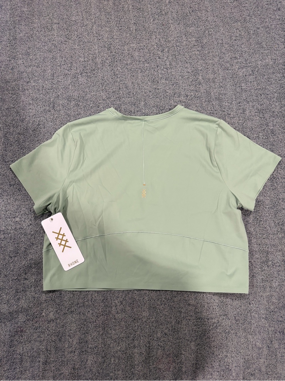 rhone serene cropped tee | size m - Picture 2 of 5